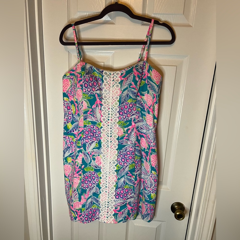 Lilly Pulitzer - Shelli lace crochet sheath stretch dress turtle wave - Size 14